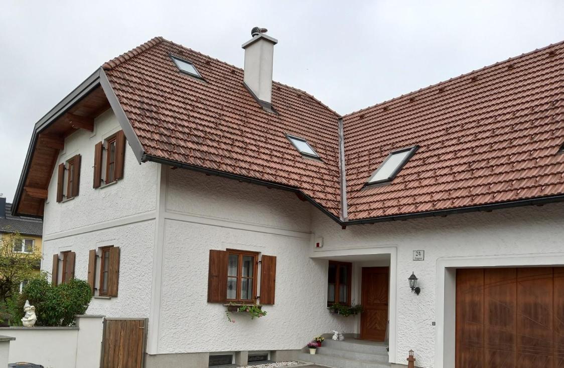 60 M² Ferienapartment Zentrumsnahe Mit Gartenbenutzung Steyr Ngoại thất bức ảnh